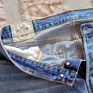 Hollister Jeans- Classic Straight  36×32